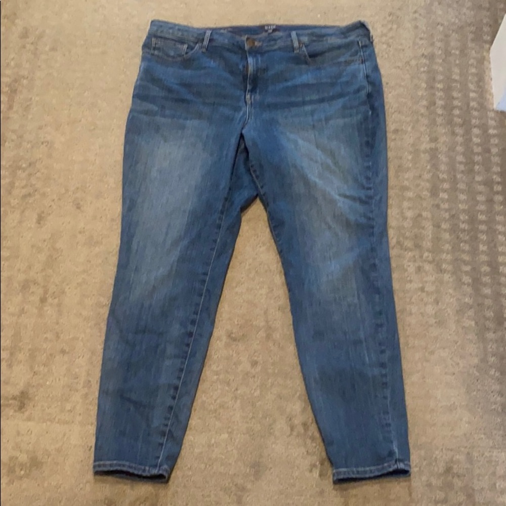 Never been worn NYDJ ami skinny Jeans